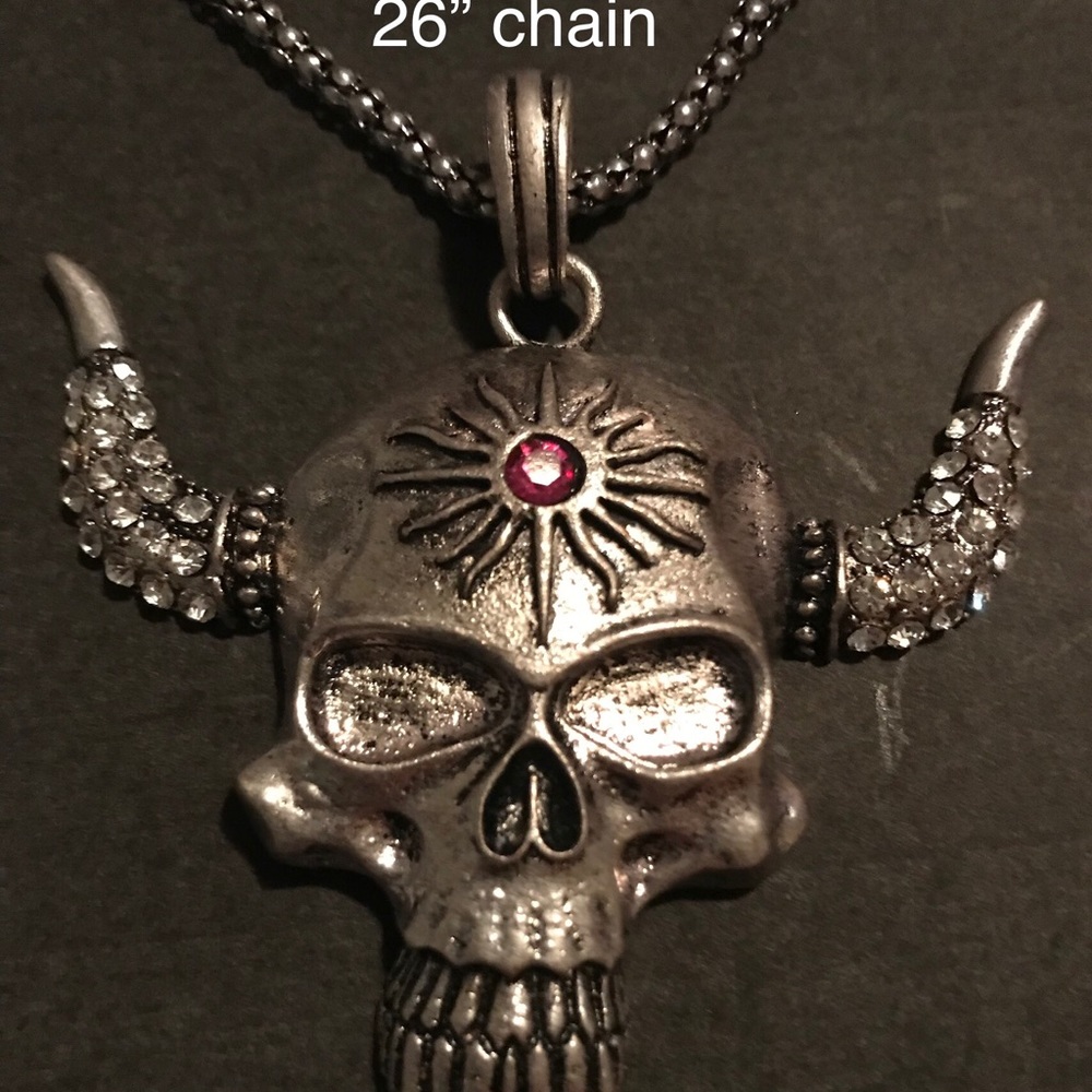Skull necklace